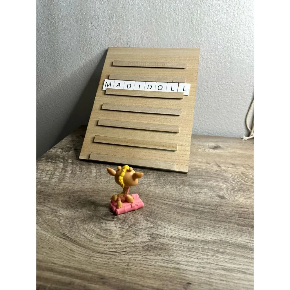 Littlest Pet Shop 2010 Giraffe Toy